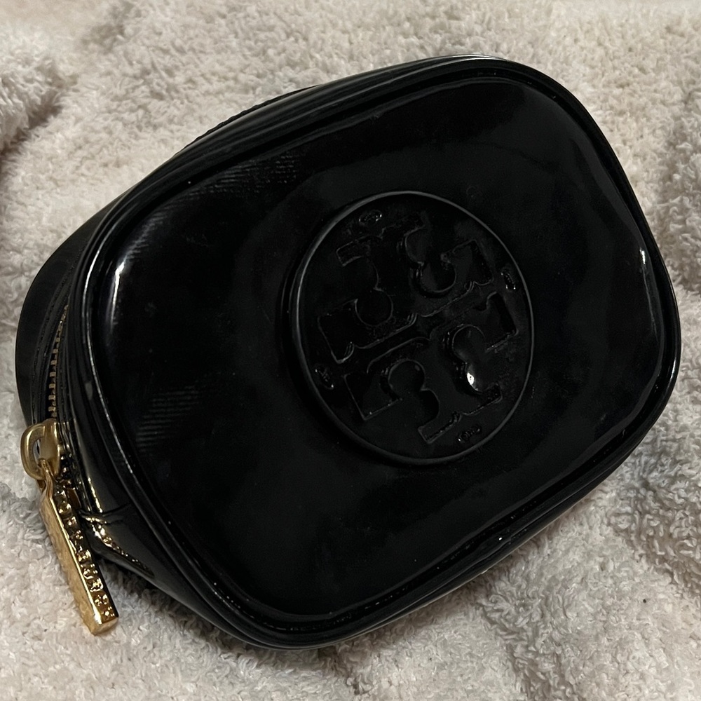 Tory Burch Black Patent Logo Cosmetic Case with Gold Hardware